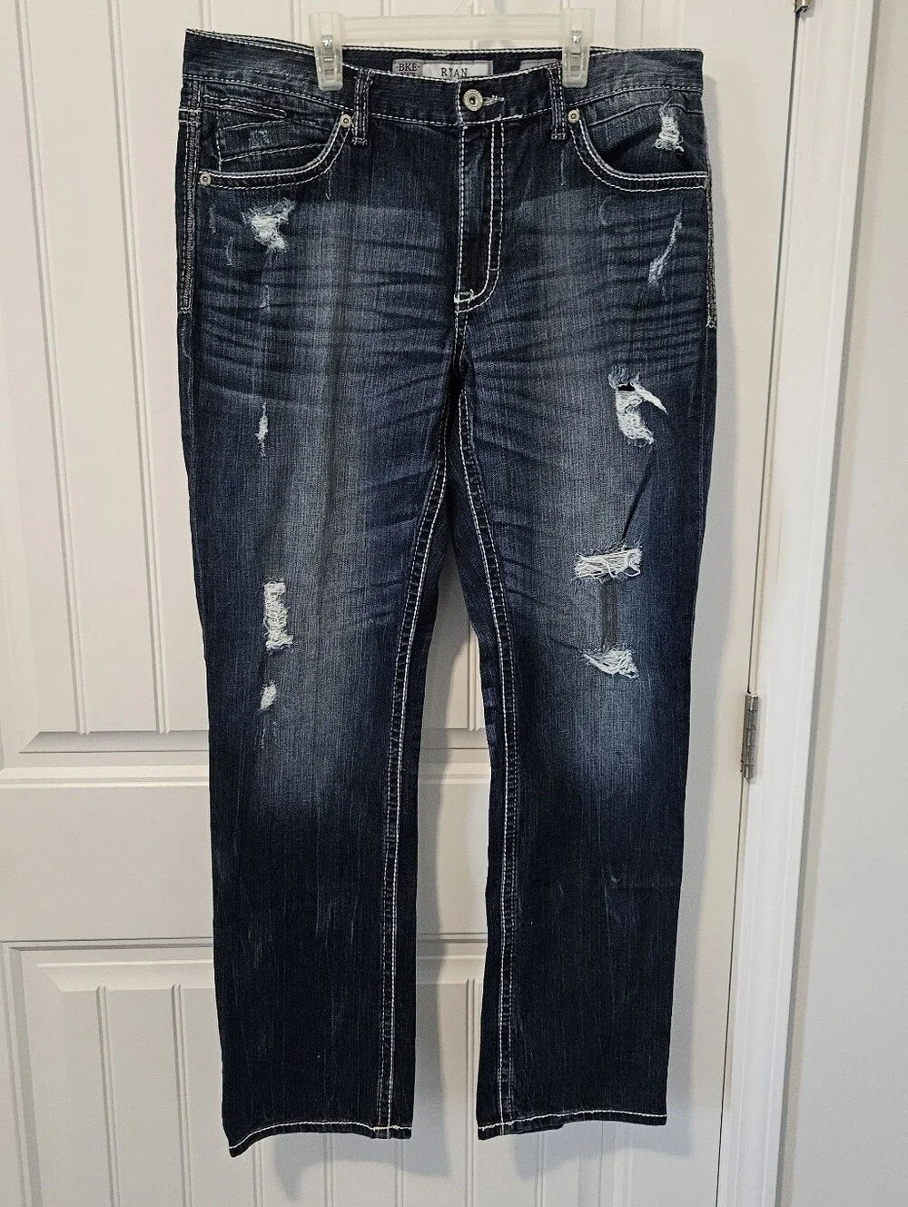 BKE Ryan Jeans Straight‎ Leg Men's 36L Blue Denim Embroidered 1% Spandex